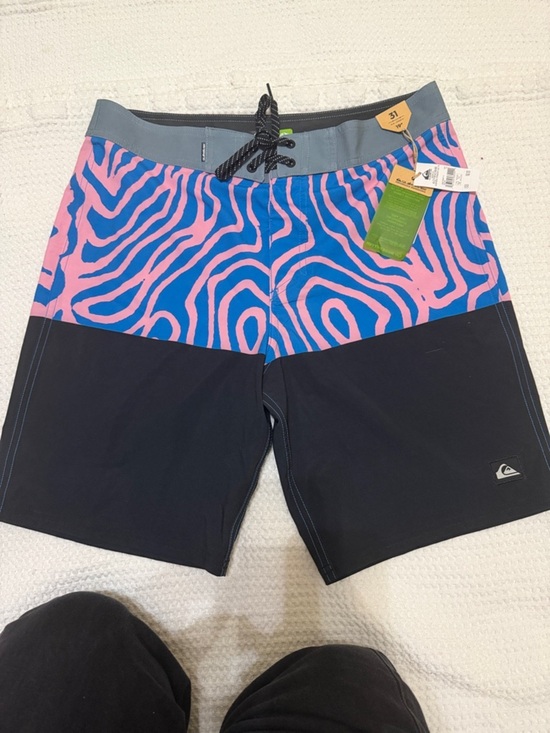 Quiksilver Other - Quiksilver Men’s Pink & Blue Zebra Print Boardshorts with Black Panels